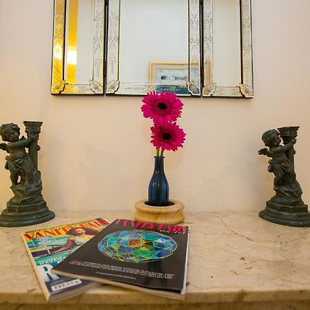 Ambassador Suite دوبروفينك المظهر الخارجي الصورة
