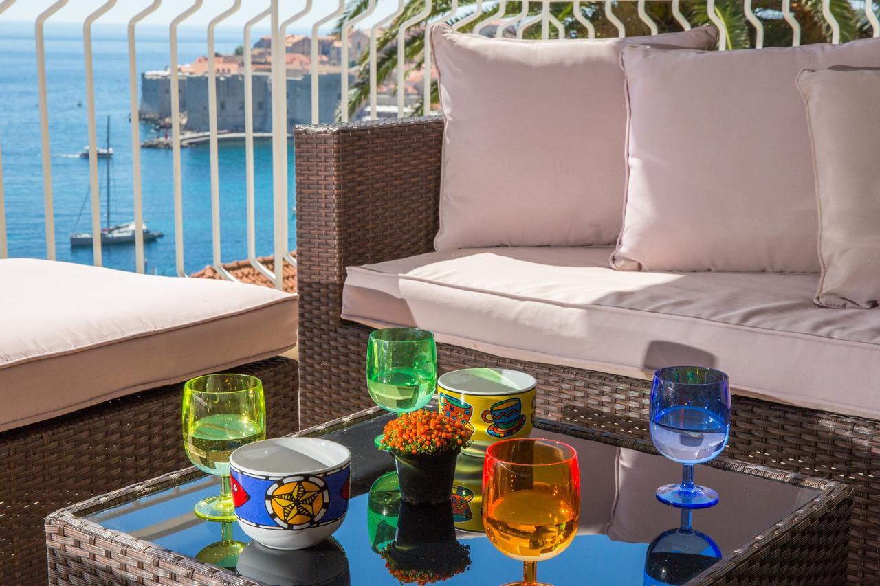 Ambassador Suite دوبروفينك المظهر الخارجي الصورة